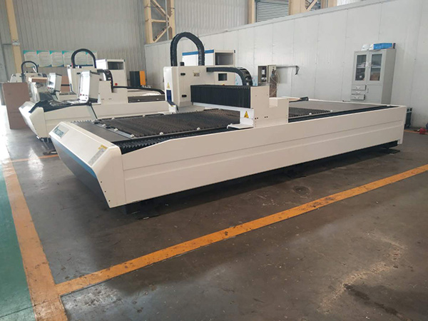 producenci maszyn do cięcia laserowego blach